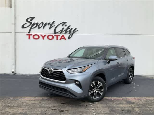 2020 Toyota Highlander XLE — SUV — 89,029 mi — Dallas, TX