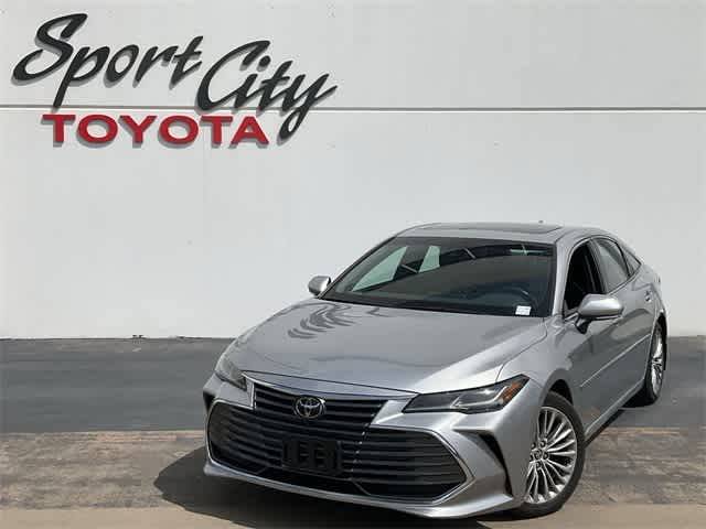 2022 Toyota Avalon Limited — Sedan — 61,574 mi — Dallas, TX