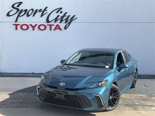 2025 Toyota Camry SE — Sedan — 1,580 mi — Dallas, TX