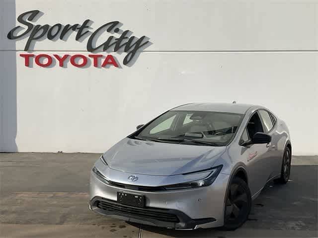 2023 Toyota Prius LE — Hatchback — 90,222 mi — Dallas, TX