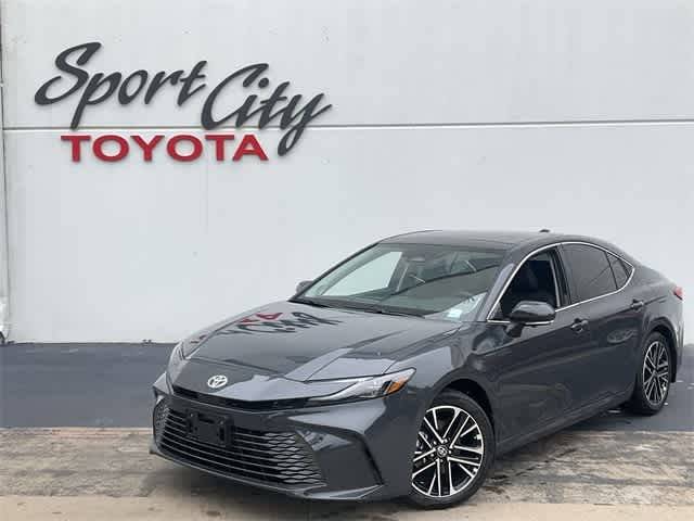 2025 Toyota Camry XLE — Sedan — 2,263 mi — Dallas, TX