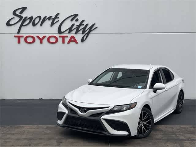 2022 Toyota Camry SE — Sedan — 69,661 mi — Dallas, TX