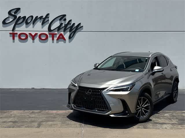2025 Lexus NX NX 250 — SUV — 3,570 mi — Dallas, TX