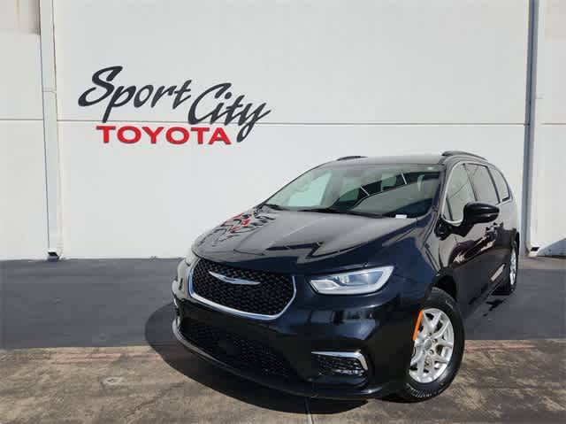 2022 Chrysler Pacifica Touring L — Minivan — 89,077 mi — Dallas, TX