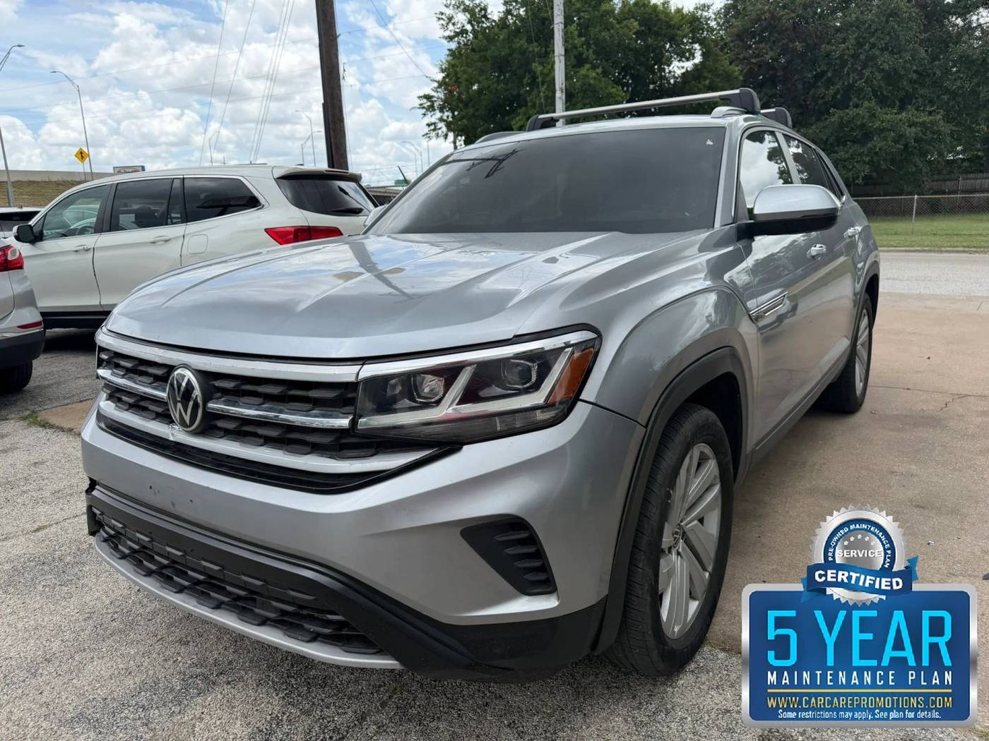 2020 Volkswagen Atlas Cross Sport SE with Technology R-Line
