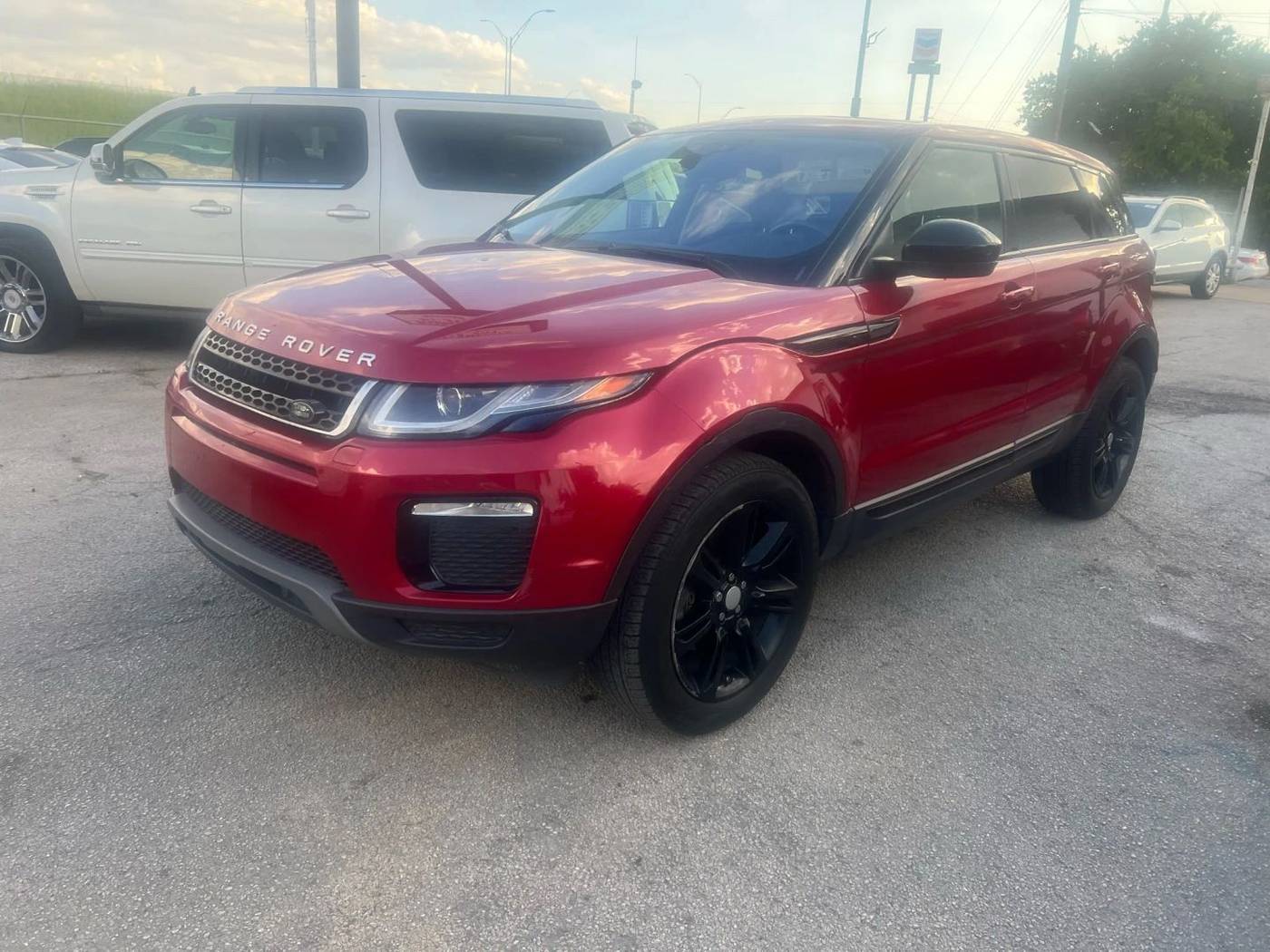 2017 Land Rover Range Rover Evoque SE — SUV — 94,150 mi — Haltom City, TX