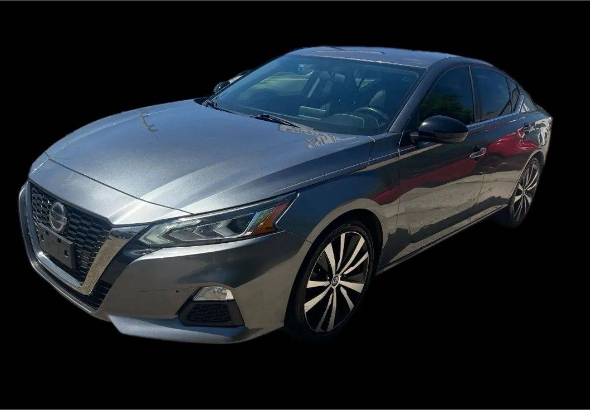 2019 Nissan Altima SR — Sedan — 122,390 mi — Haltom City, TX