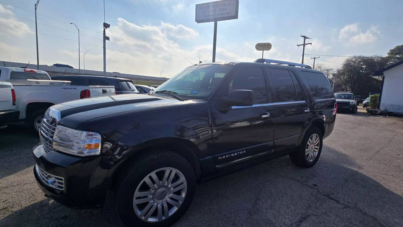 2013 Lincoln Navigator Standard — SUV — 170,105 mi — Haltom City, TX