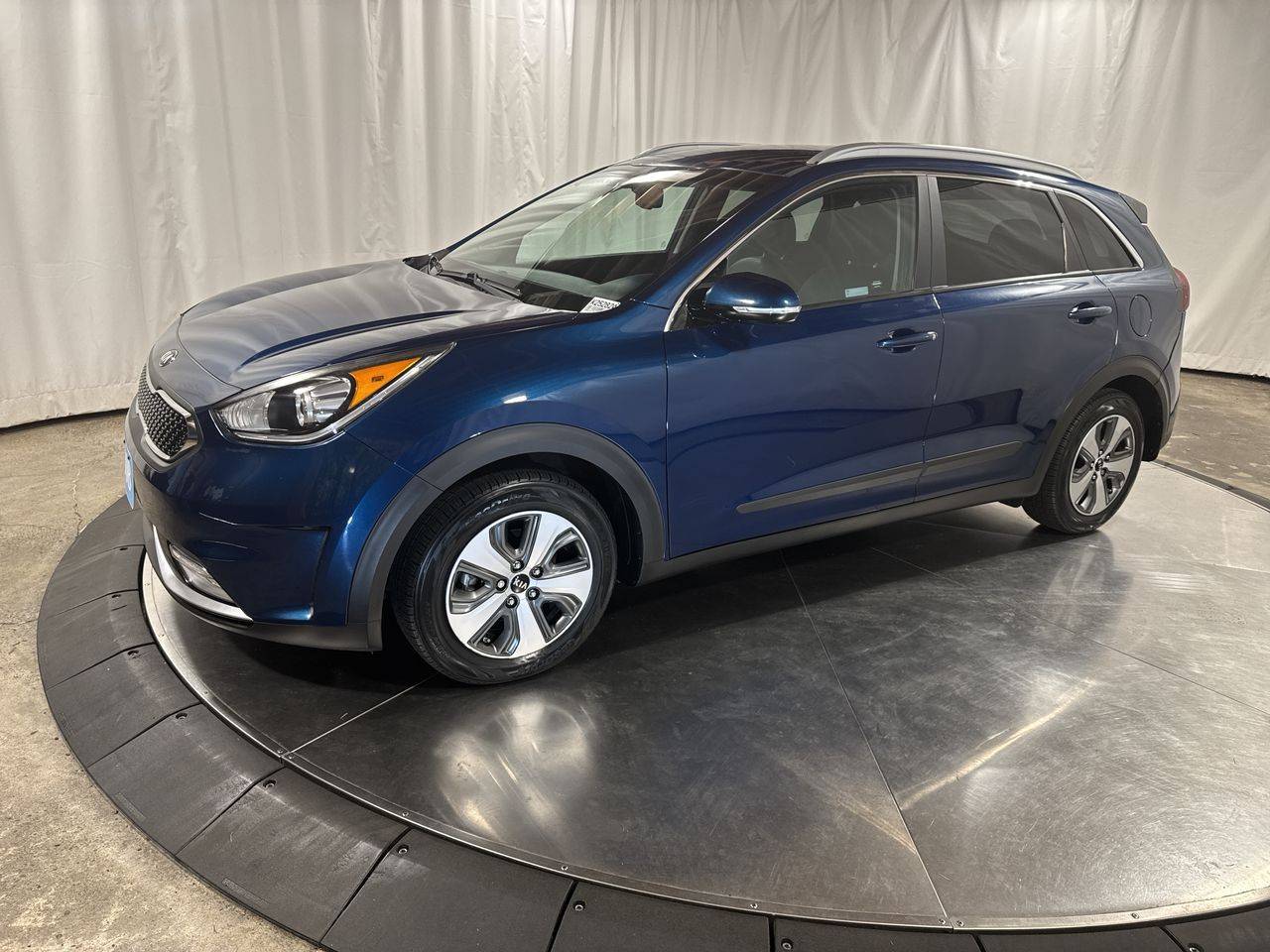 2019 Kia Niro Hybrid EX — SUV — 57,403 mi — Beaverton, OR