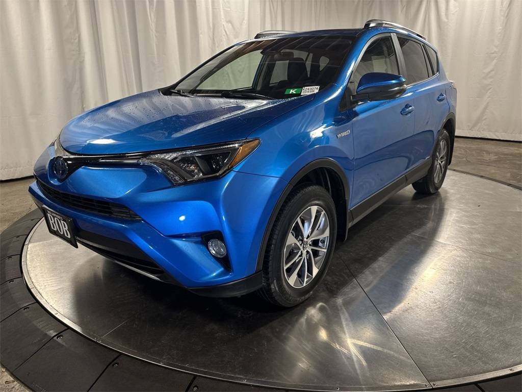 2017 Toyota RAV4 Hybrid XLE — SUV — 45,310 mi — Beaverton, OR