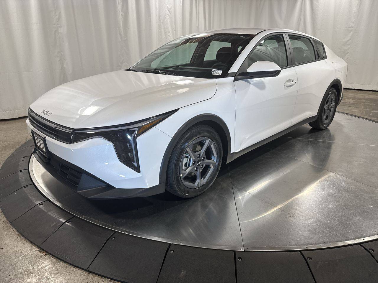 2025 Kia K4 LXS — Sedan — 6,025 mi — Beaverton, OR