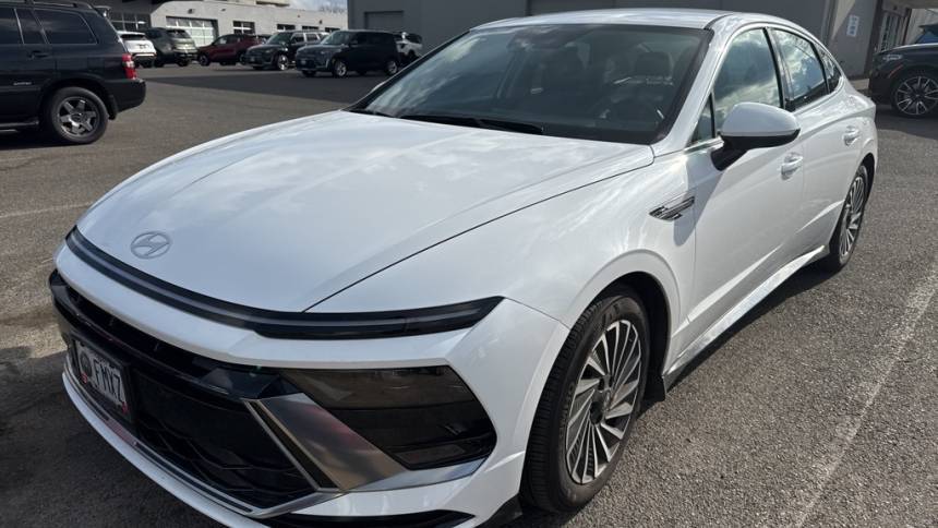 2024 Hyundai Sonata Hybrid SEL — Sedan — 4,172 mi — Beaverton, OR