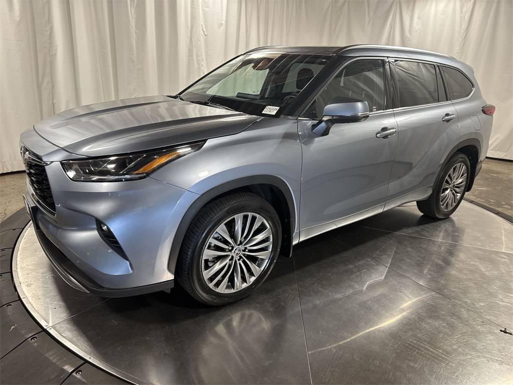 2020 Toyota Highlander Platinum — SUV — 93,532 mi — Beaverton, OR