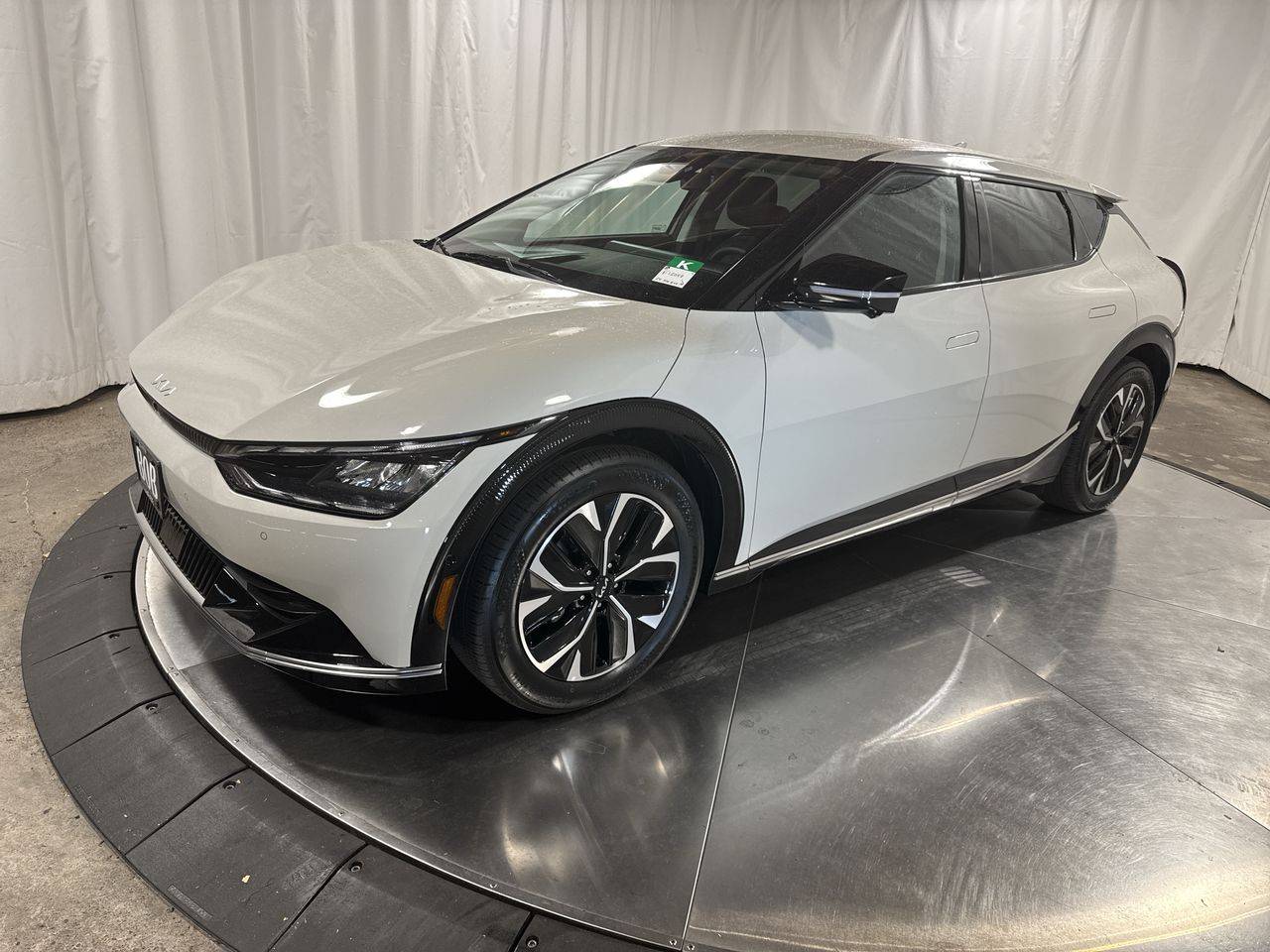 2024 Kia EV6 Wind — SUV — 21,524 mi — Beaverton, OR