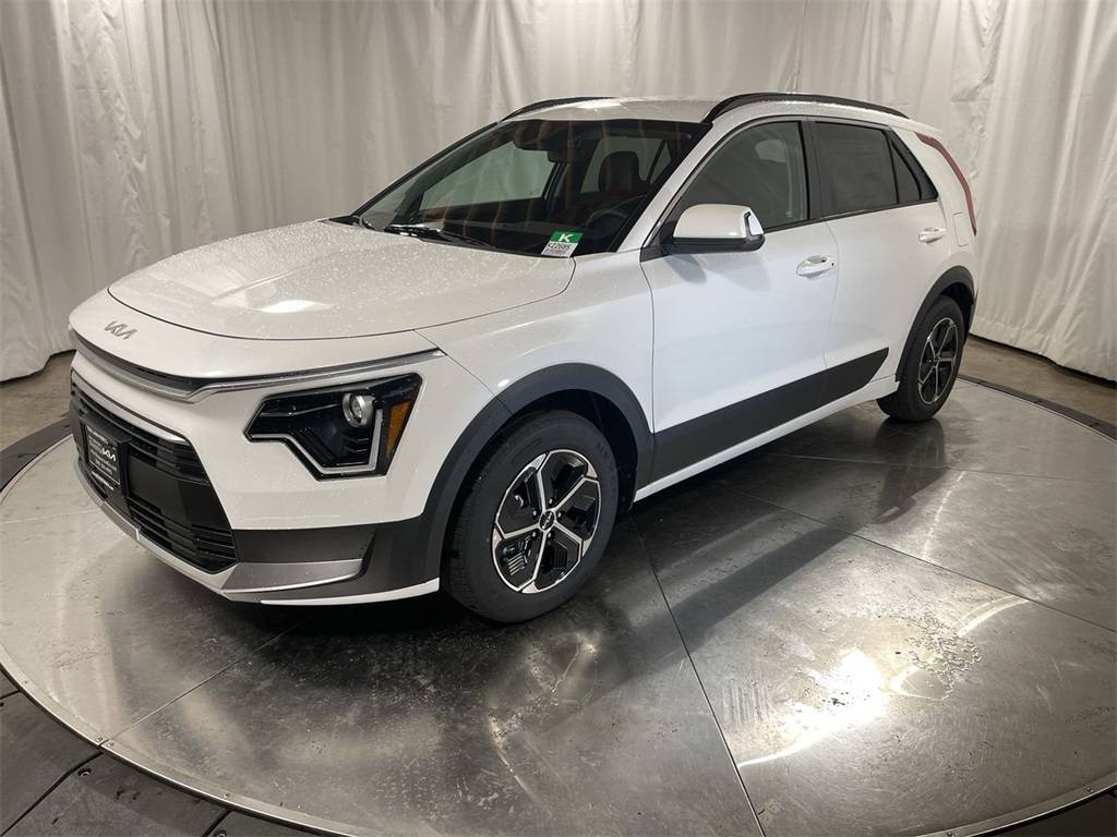 2024 Kia Niro Hybrid EX — SUV — 15,036 mi — Beaverton, OR