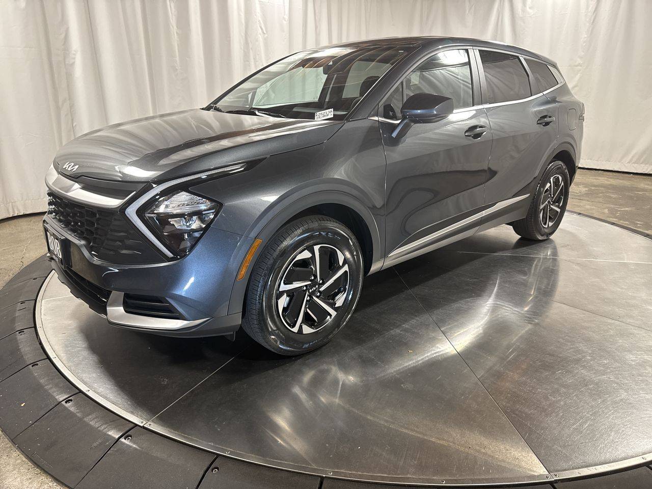 2023 Kia Sportage Hybrid LX — SUV — 34,181 mi — Beaverton, OR