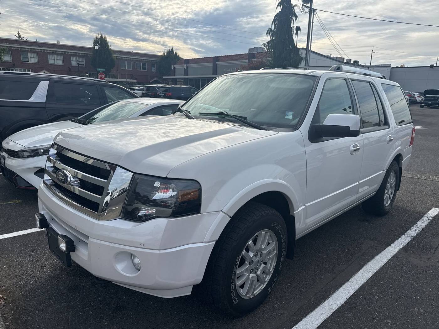 2013 Ford Expedition Limited — SUV — 120,723 mi — Beaverton, OR