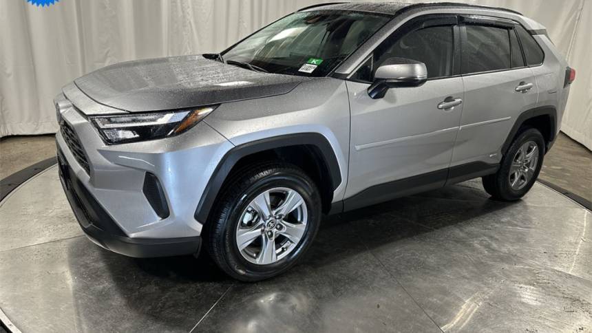 2023 Toyota RAV4 Hybrid XLE — SUV — 71,882 mi — Beaverton, OR