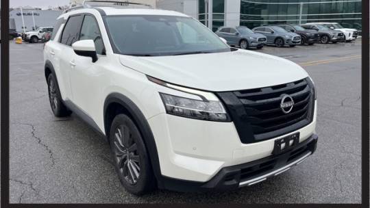 2023 Nissan Pathfinder SL — SUV — 7,601 mi — Norwood, MA
