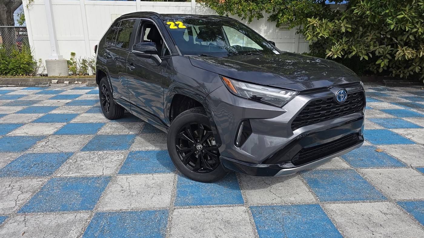 2022 Toyota RAV4 Hybrid XSE — SUV — 49,429 mi — Bradenton, FL