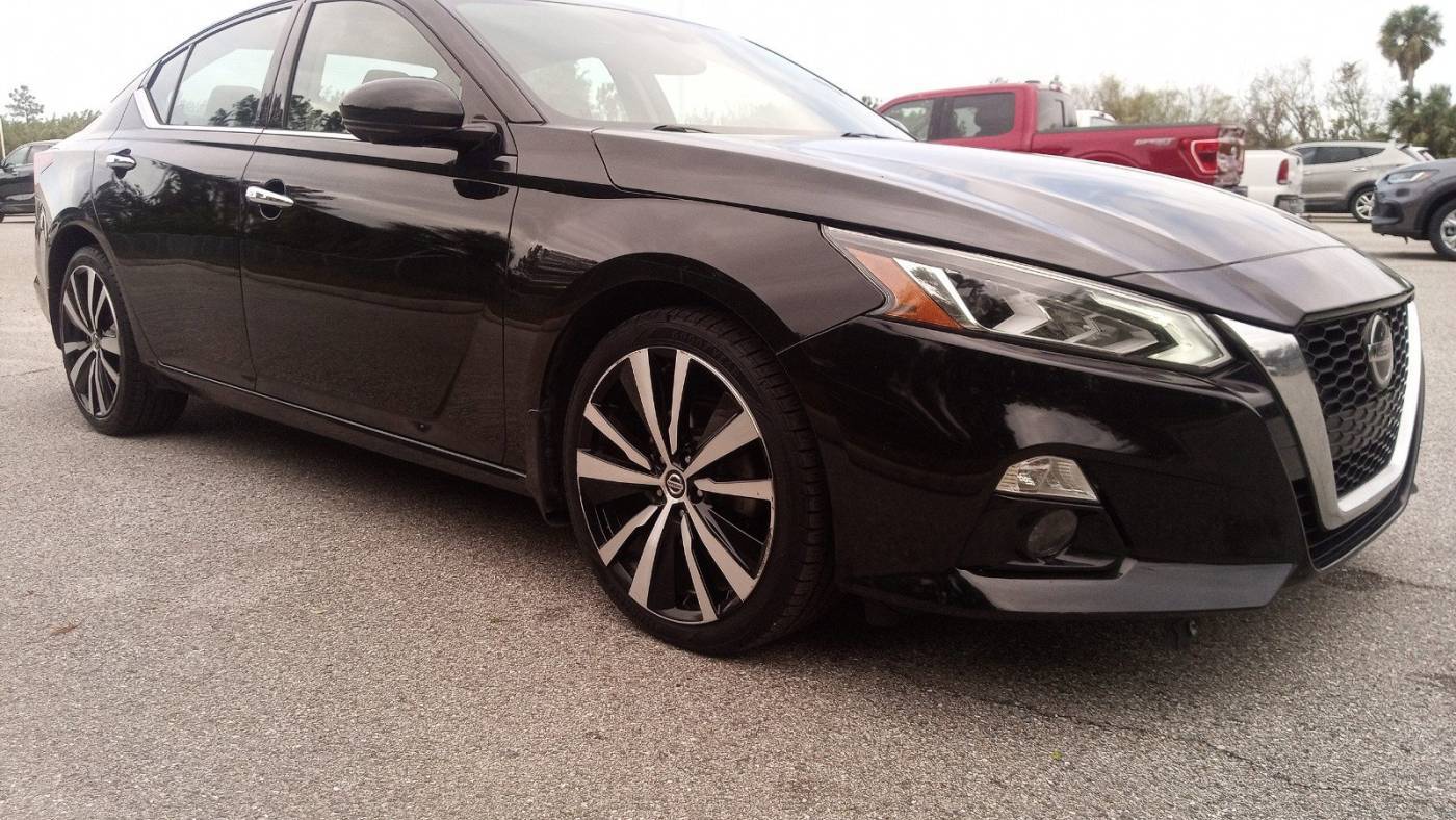2019 Nissan Altima Platinum — Sedan — 83,724 mi — Bradenton, FL