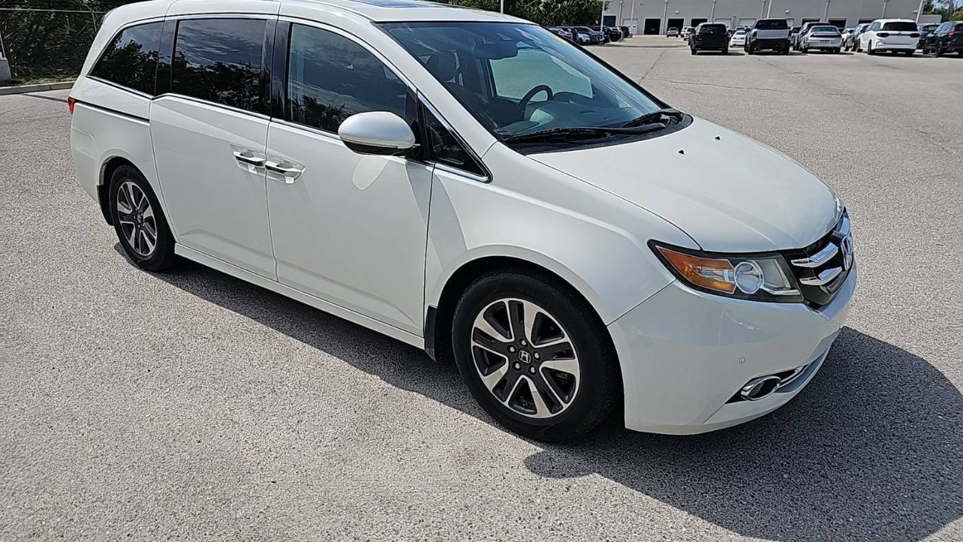 2016 Honda Odyssey Touring — Minivan — 105,628 mi — Bradenton, FL