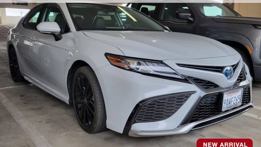 2022 Toyota Camry Hybrid XSE — Sedan — 21,154 mi — Carlsbad, CA