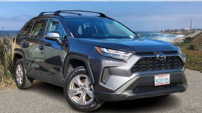 2023 Toyota RAV4 XLE — SUV — 18,262 mi — Carlsbad, CA