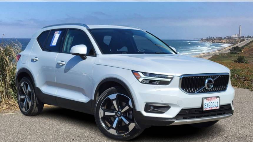 2021 Volvo XC40 Momentum — SUV — 40,722 mi — Carlsbad, CA