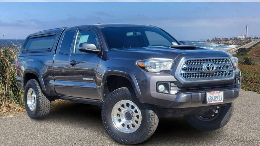 2016 Toyota Tacoma TRD Sport — Pickup Truck — 67,654 mi — Carlsbad, CA