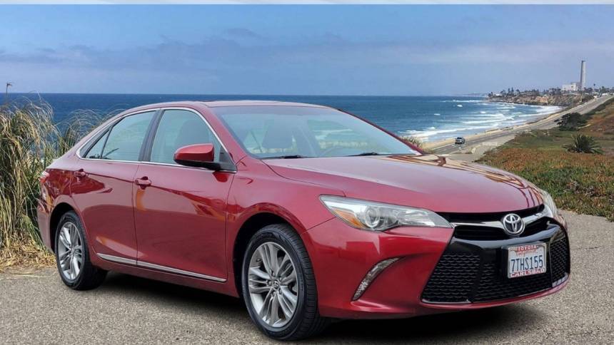 2016 Toyota Camry SE — Sedan — 142,880 mi — Carlsbad, CA