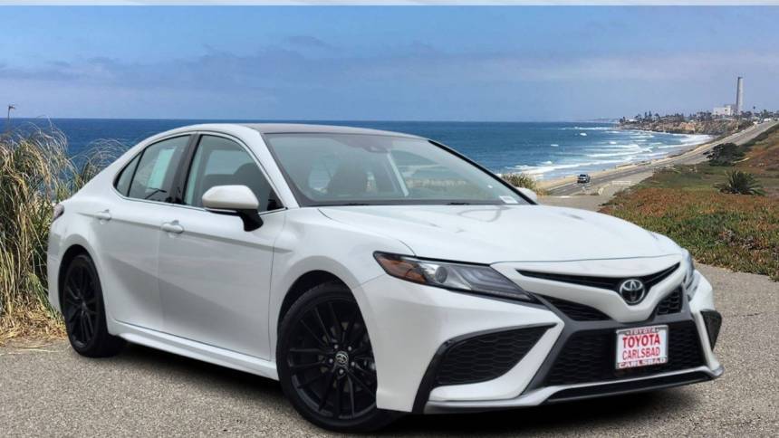 2022 Toyota Camry XSE V6 — Sedan — 60,168 mi — Carlsbad, CA