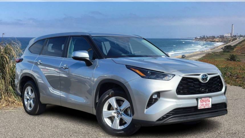 2024 Toyota Highlander LE — SUV — 34,008 mi — Carlsbad, CA
