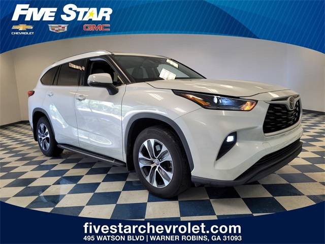 2021 Toyota Highlander XLE — SUV — 60,692 mi — Warner Robins, GA