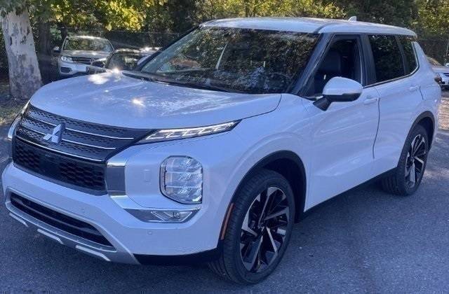 2024 Mitsubishi Outlander SE Black Edition — SUV — 50,820 mi — Warner Robins, GA