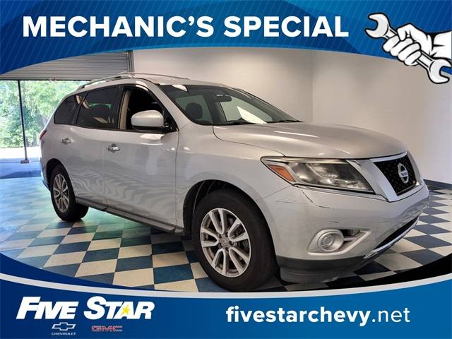 2016 Nissan Pathfinder SV — SUV — 96,395 mi — Warner Robins, GA