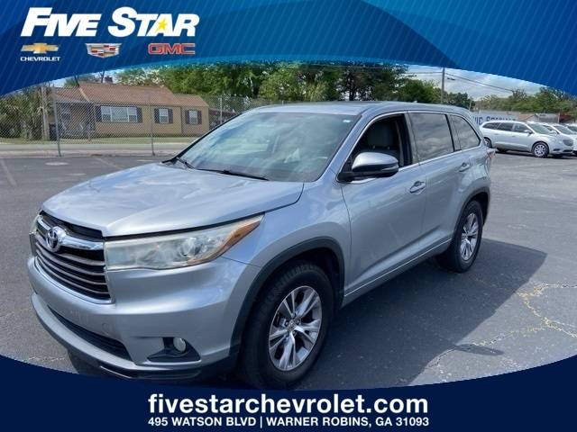 2015 Toyota Highlander LE V6 — SUV — 132,206 mi — Warner Robins, GA