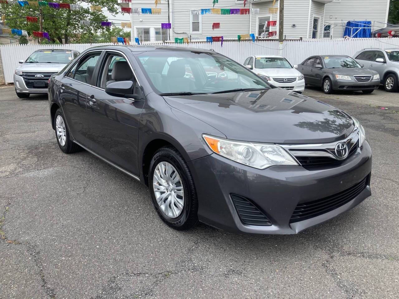 2014 Toyota Camry LE — Sedan — 113,765 mi — Elizabeth, NJ