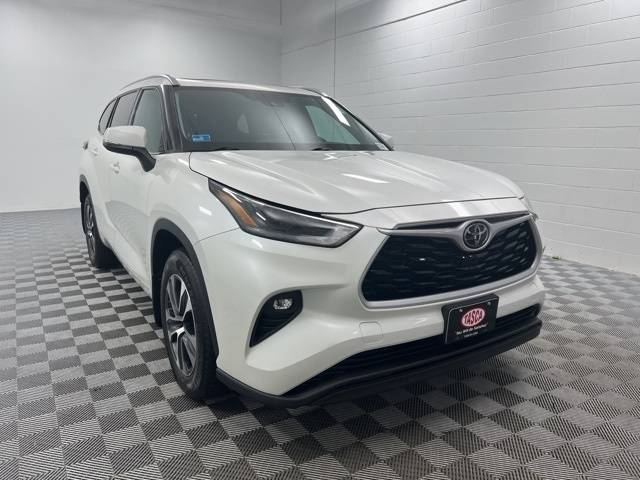 2021 Toyota Highlander XLE — SUV — 82,980 mi — Cranston, RI