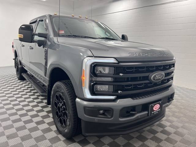 2023 Ford Super Duty F-350 LARIAT — Pickup Truck — 30,029 mi — Cranston, RI