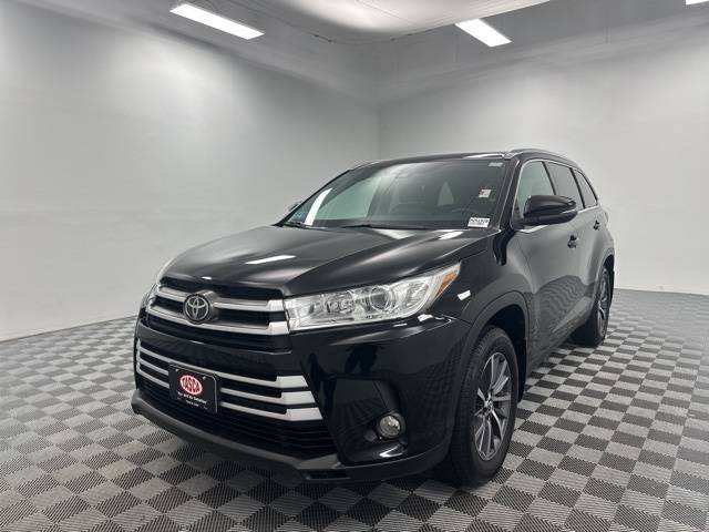 2019 Toyota Highlander XLE — SUV — 86,970 mi — Cranston, RI