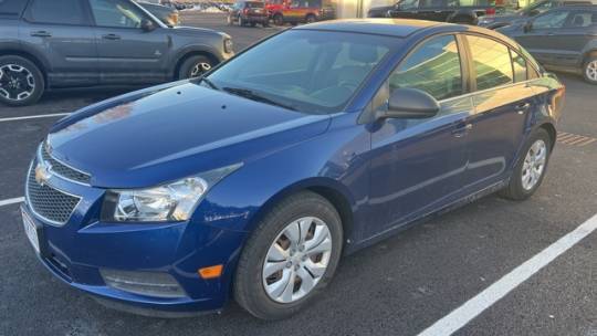 2012 Chevrolet Cruze LS — Sedan — 121,841 mi — Cranston, RI