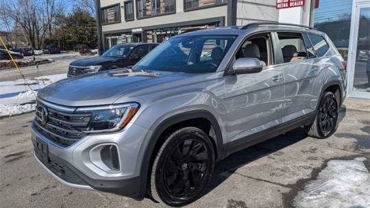 2024 Volkswagen Atlas SE with Technology — SUV — 12,959 mi — Cranston, RI