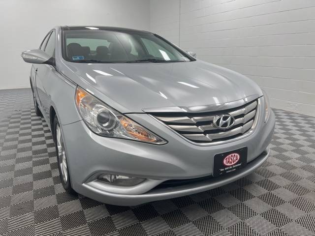 2012 Hyundai Sonata Limited — Sedan — 83,811 mi — Cranston, RI