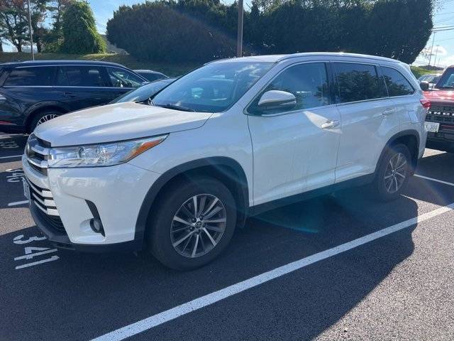 2019 Toyota Highlander XLE — SUV — 141,543 mi — Seekonk, MA