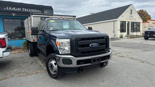 2015 Ford Super Duty F-350 Chassis Cab XL — Chassis Cab Truck — 53,217 mi — Seekonk, MA