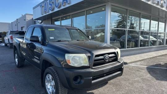 2006 Toyota Tacoma Base — Pickup Truck — 129,012 mi — Seekonk, MA