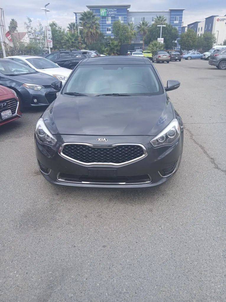2014 Kia Cadenza Limited — Sedan — 61,698 mi — Loma Linda, CA