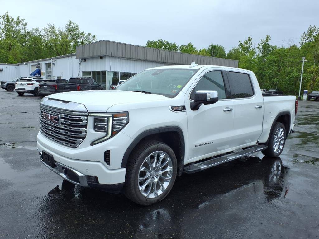 2023 GMC Sierra 1500 Denali — Pickup Truck — 16,285 mi — Dunkirk, NY