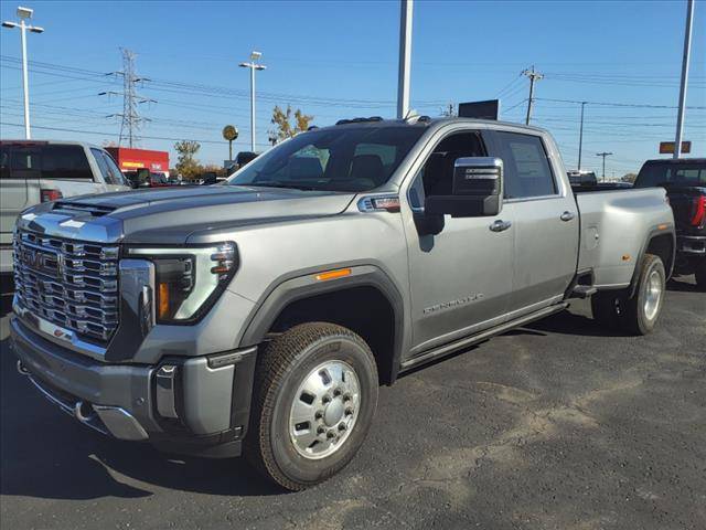 2025 GMC Sierra 3500HD Denali — Pickup Truck — 4,345 mi — Dunkirk, NY